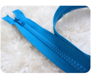 Reißverschluss aus Kunststoff 5mm trennbar 85cm -Mittelblau